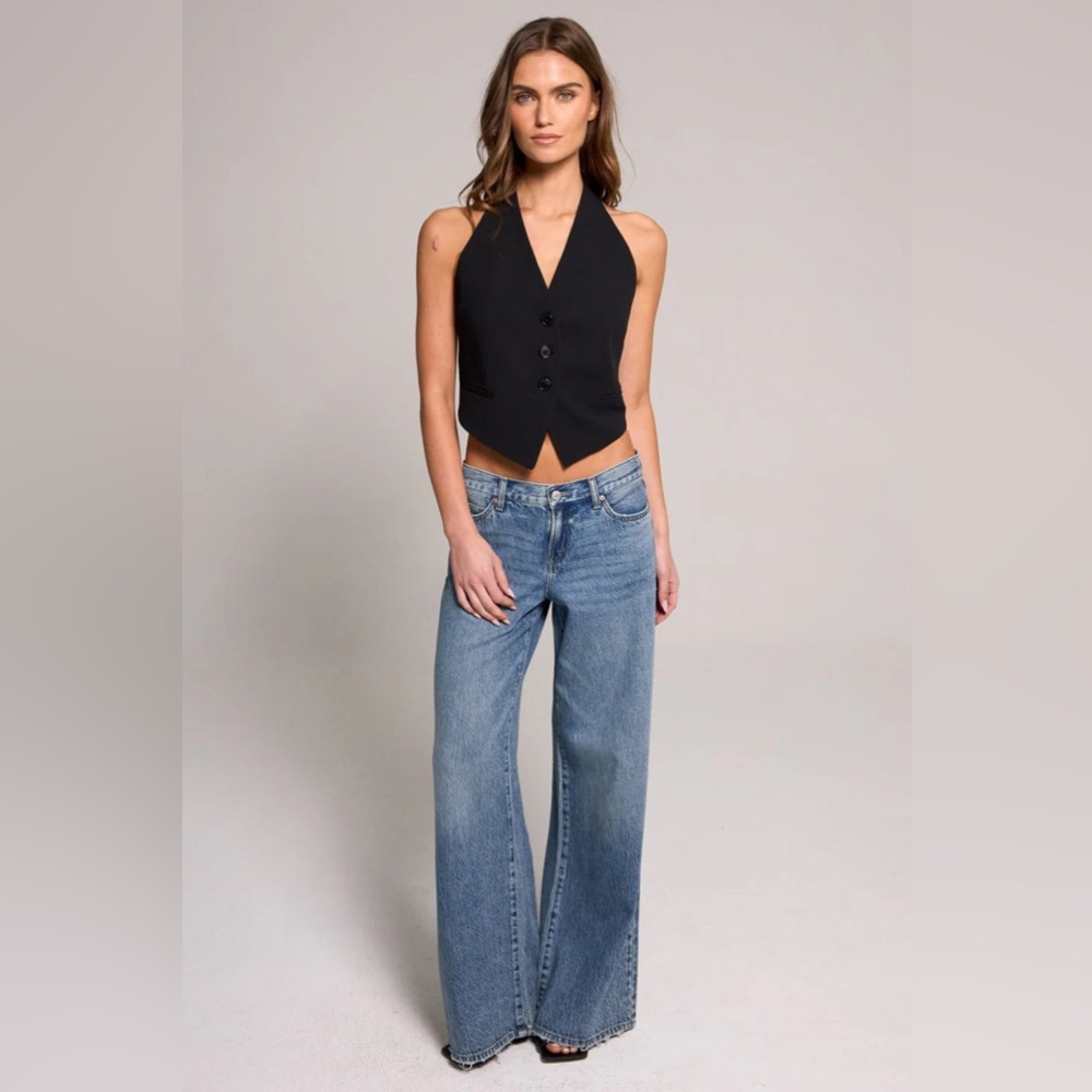 NWT Sincerely Jules Classic  A-Line  Flare  Jeans in Vintage Indigo